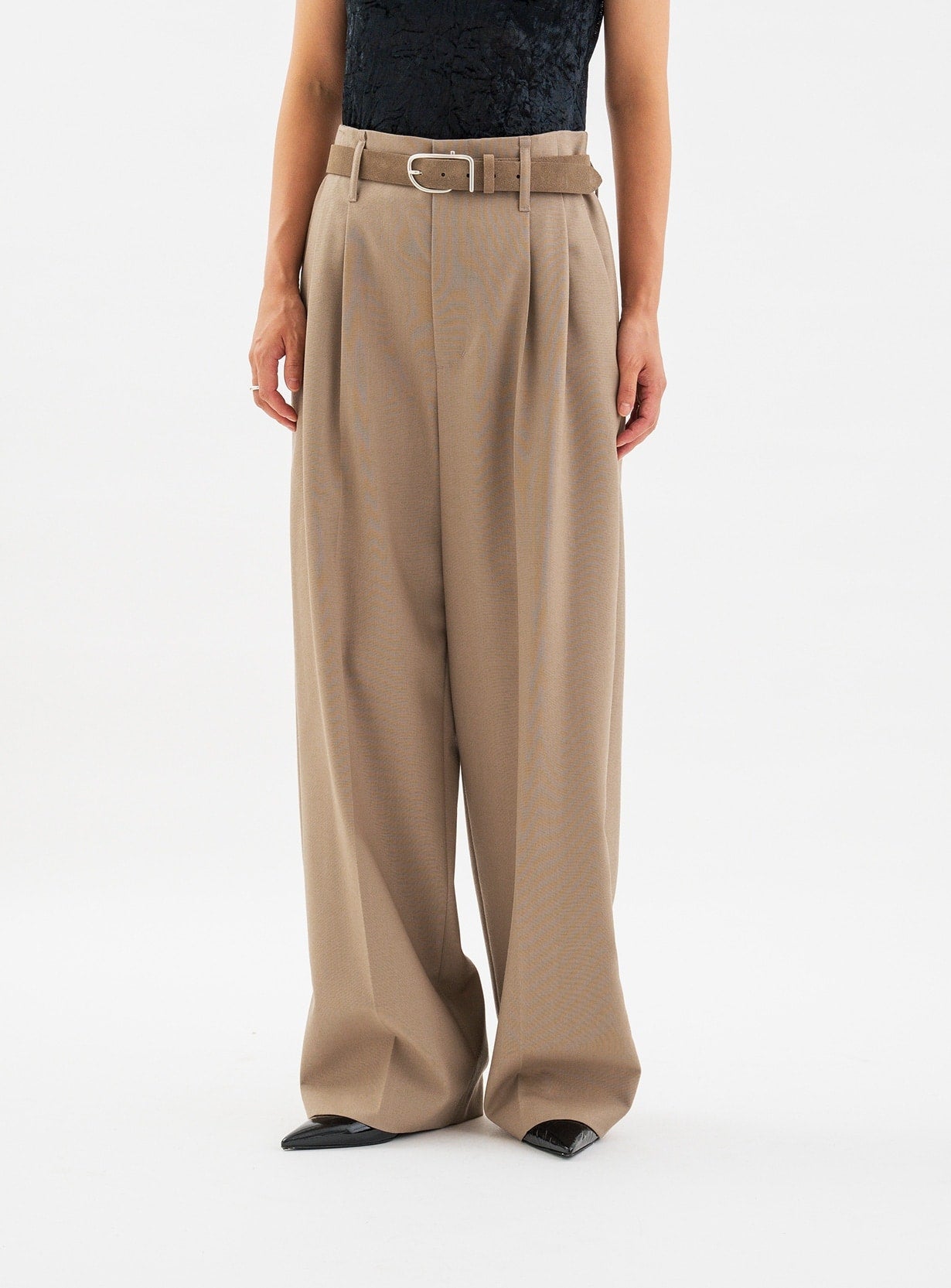 rセンターラインストレートパンツ