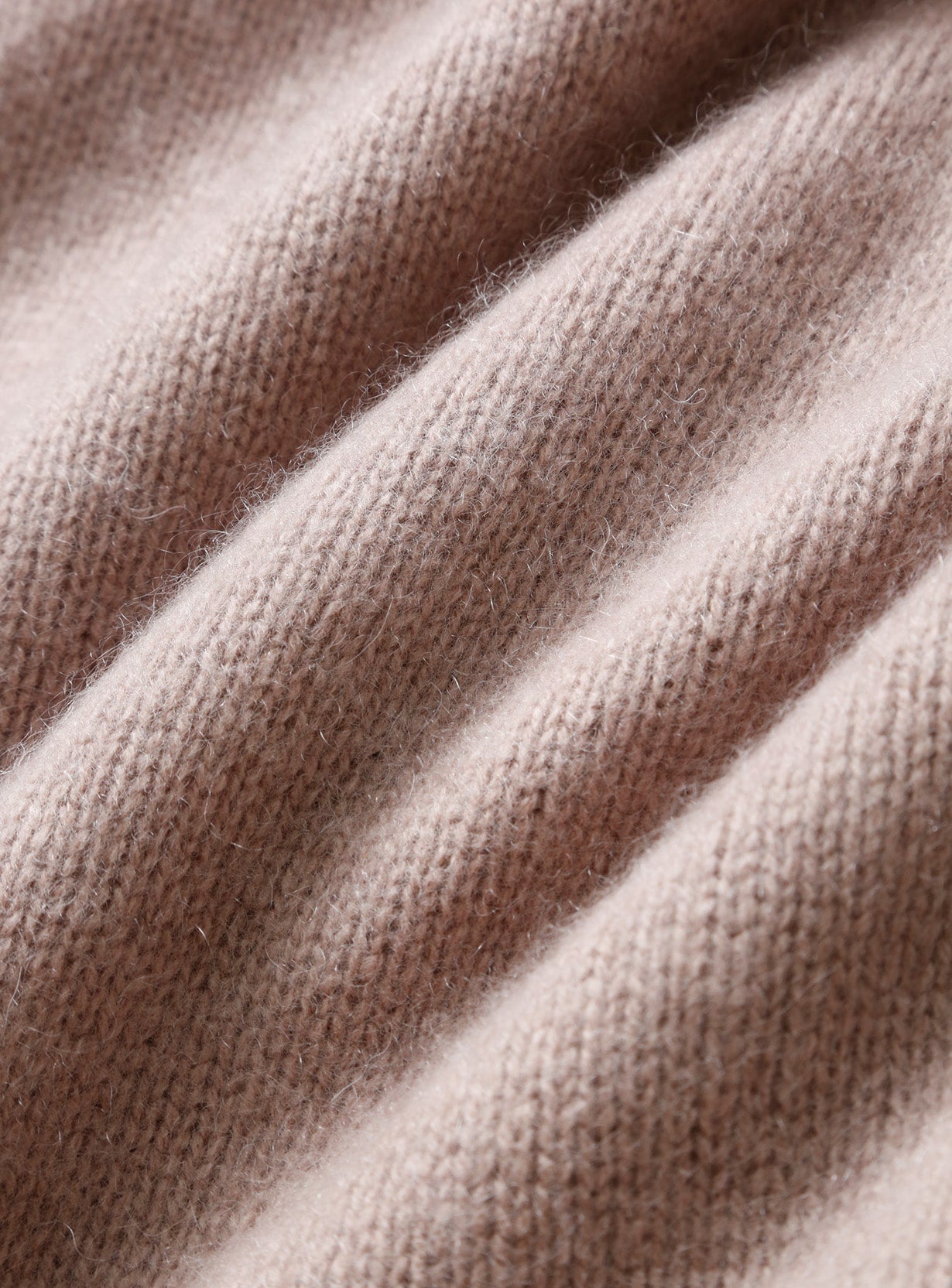 ホワイトヤクプルオーバー