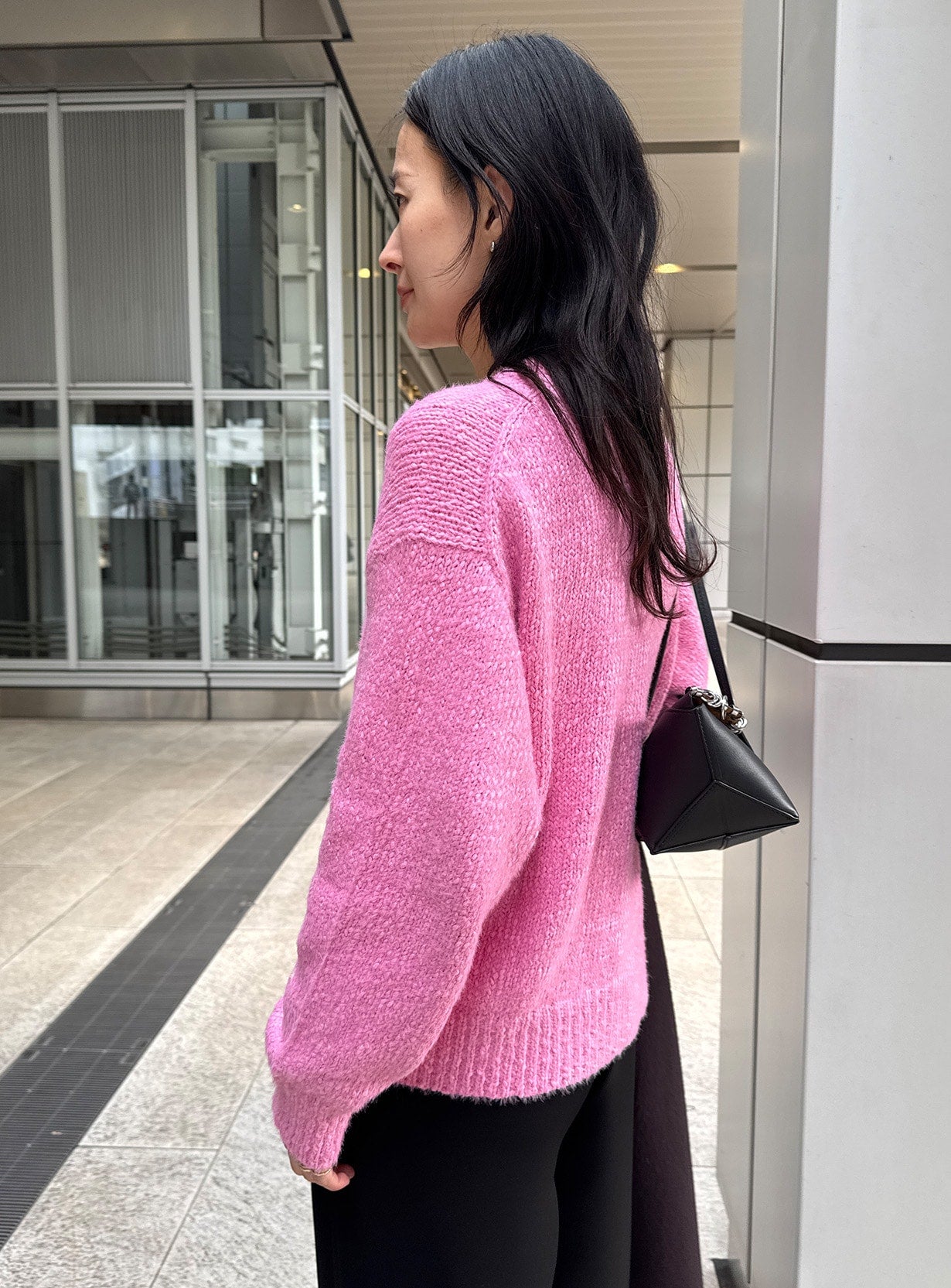 スラブリリーフェザープルオーバー