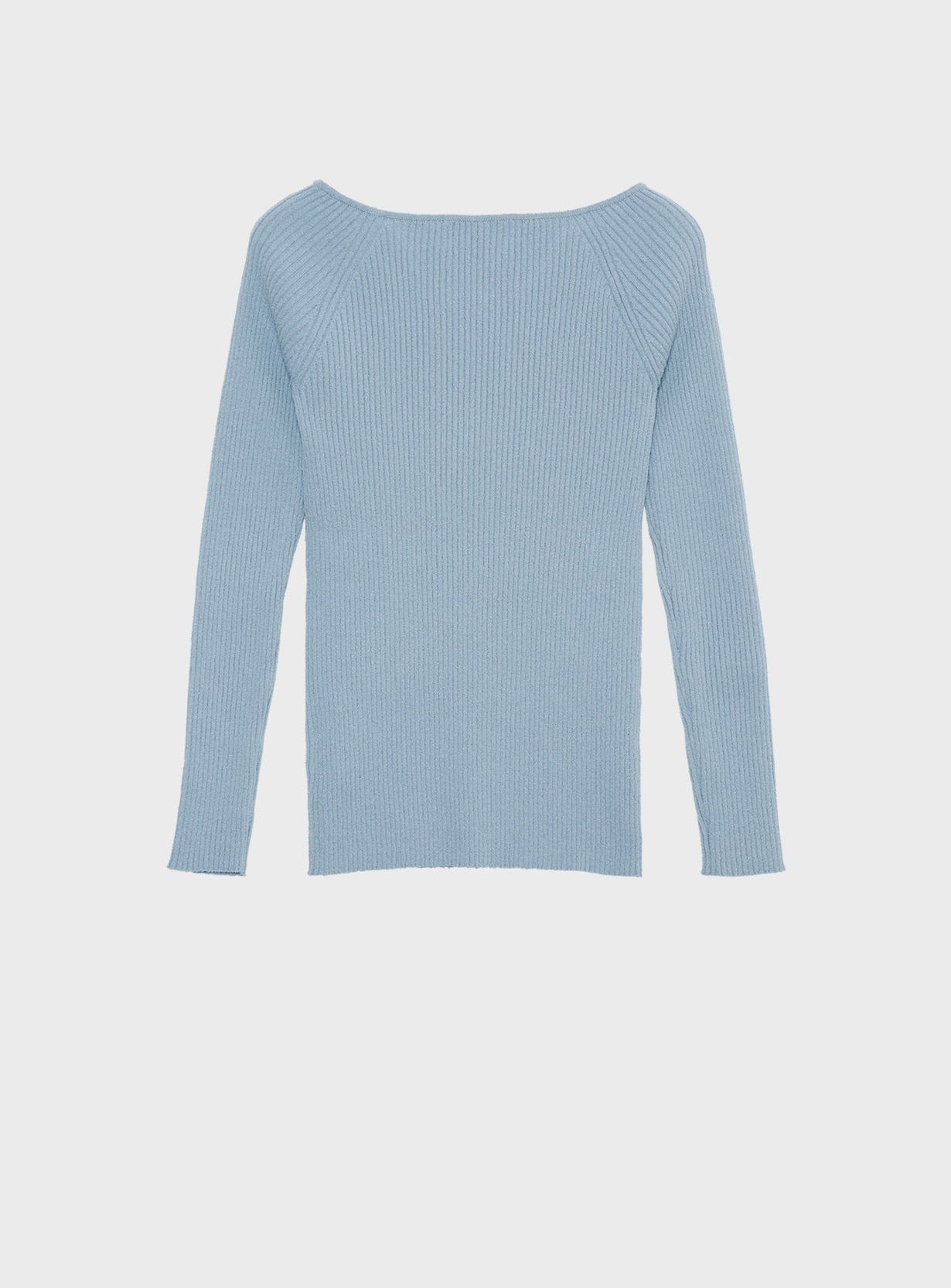 カーブネックニットプルオーバー