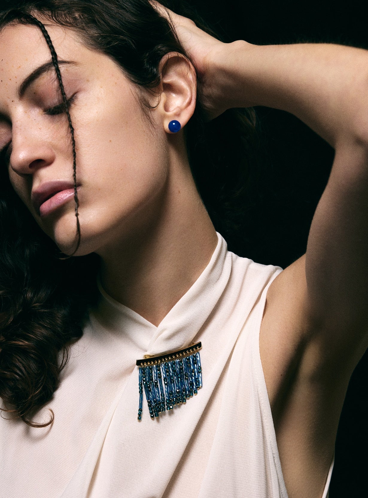 ライトフォールブローチ