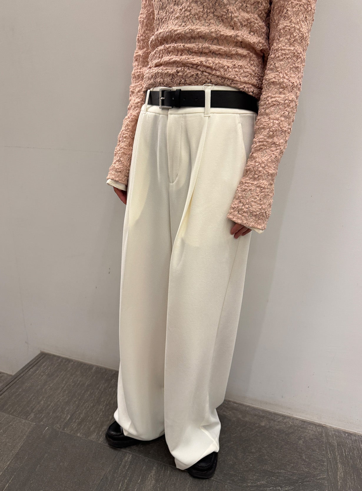 rベルテッドワイドイージーパンツ