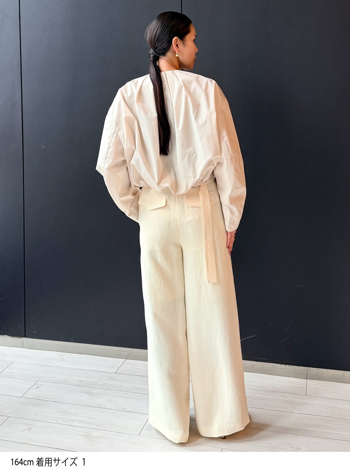 rベルテットサテンパンツ