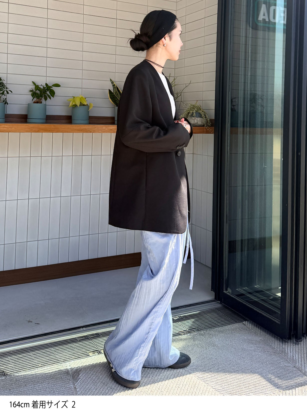 rカラーレスワイドショルダージャケット