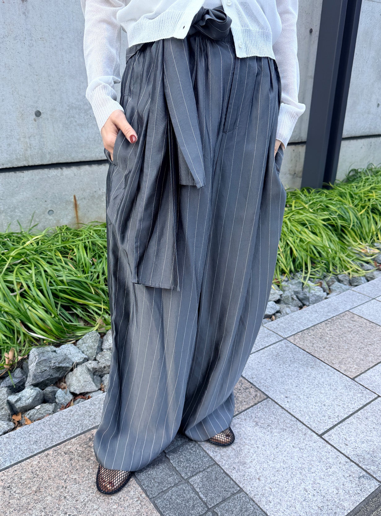 ラップイージーパンツ