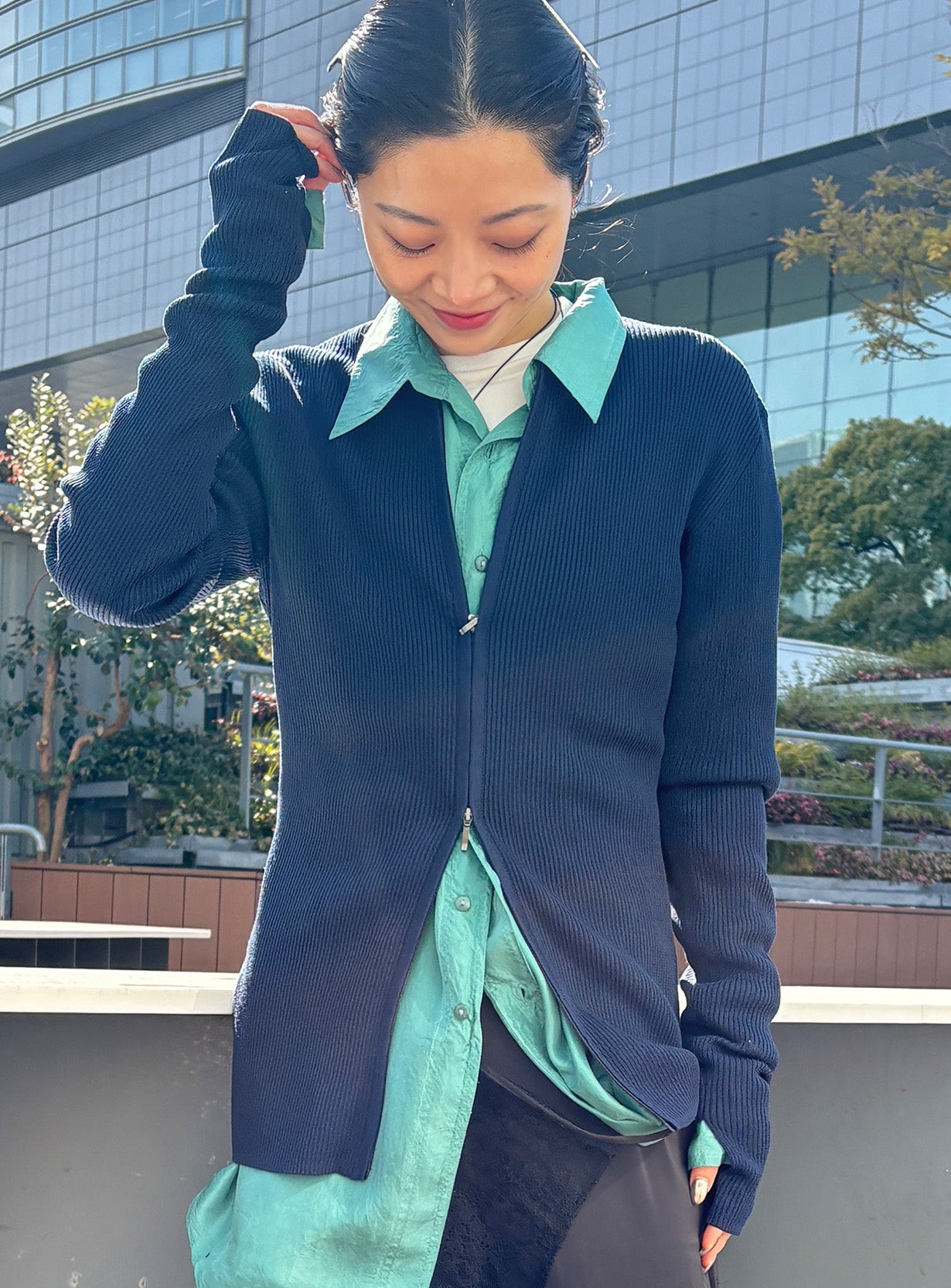 ジップアップリブニット