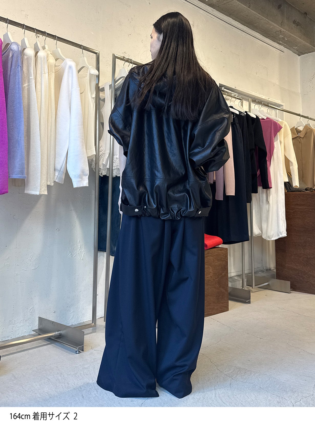 rボリュームギャザーフーディー