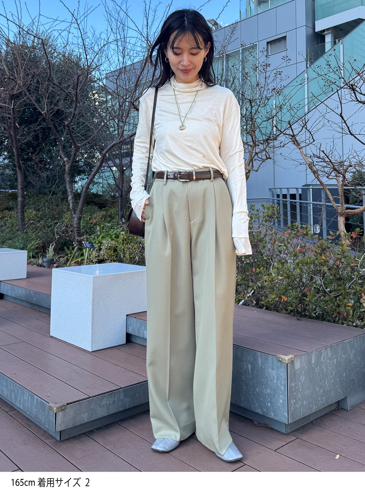 ウールギャバストレートパンツ