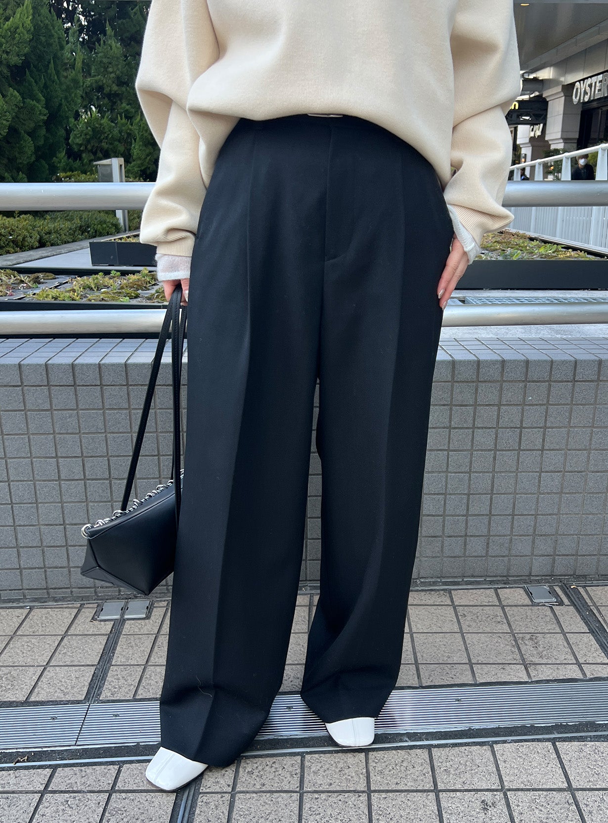 ウールギャバストレートパンツ