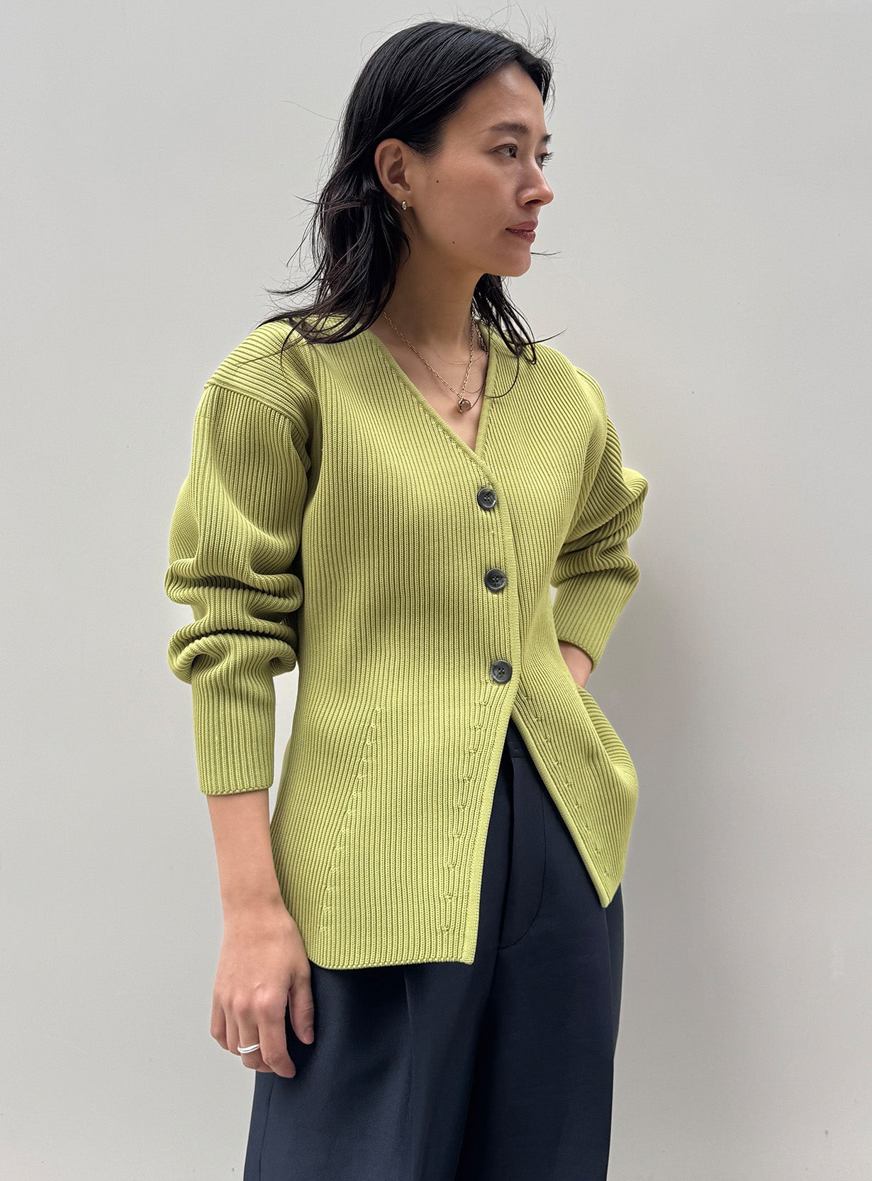 アモッサスリットカーディガン