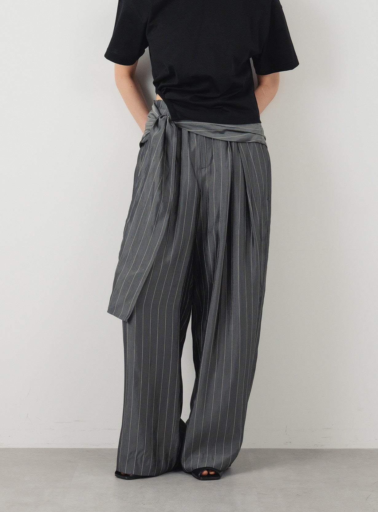 ラップイージーパンツ