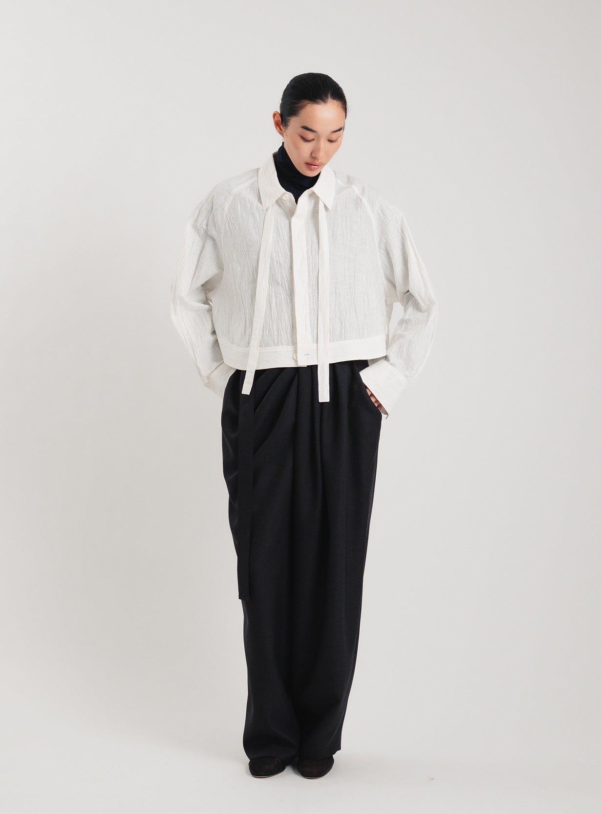 ボータイシャツ