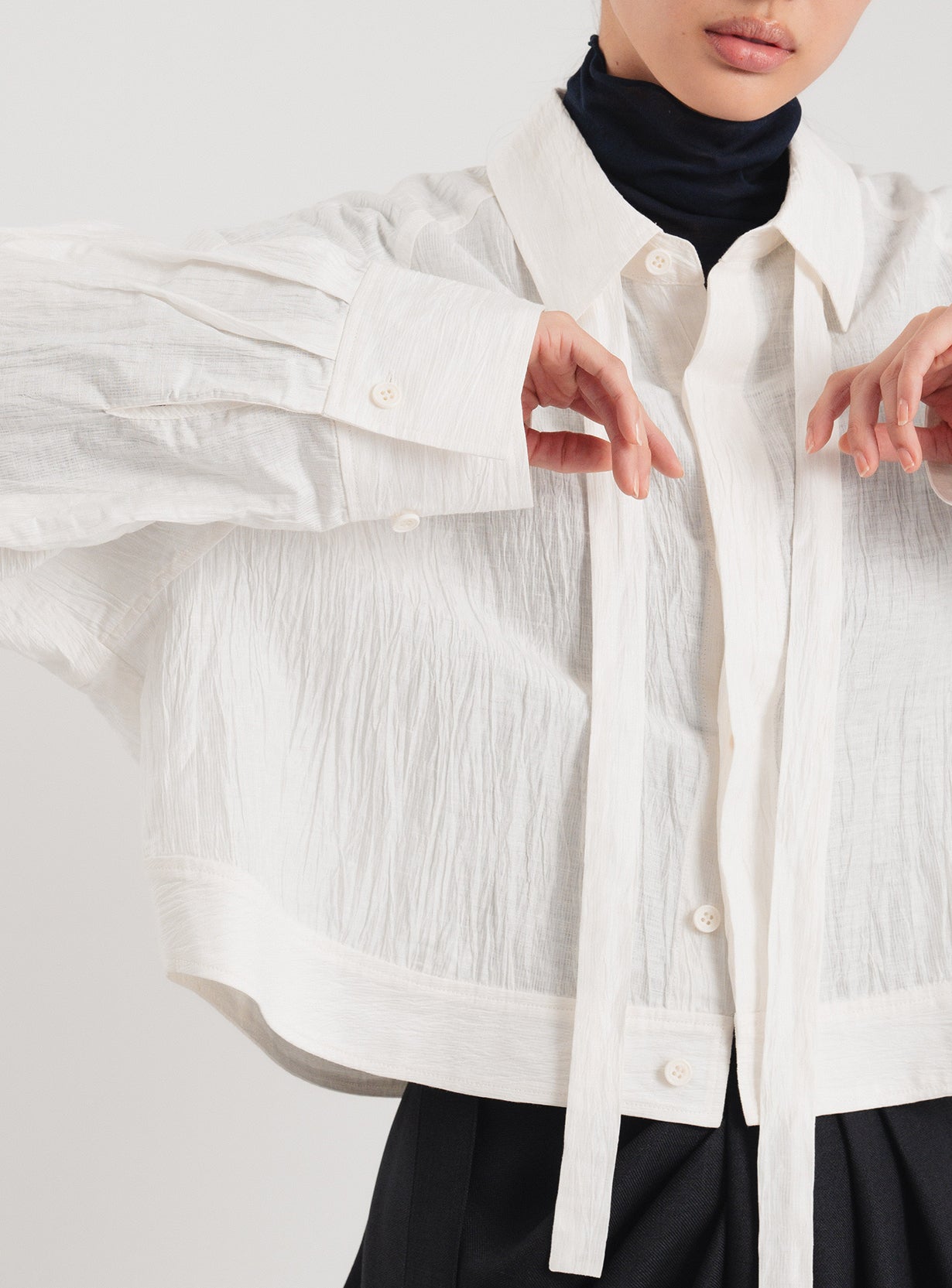 ボータイシャツ