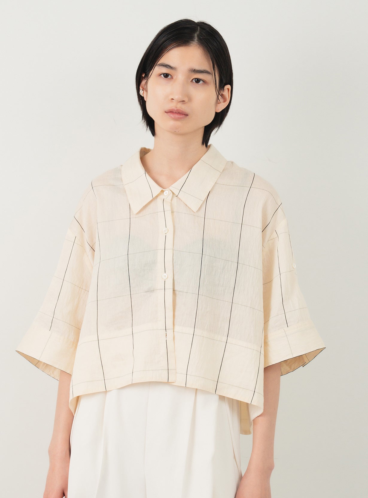 ロールアップクロップドシャツ