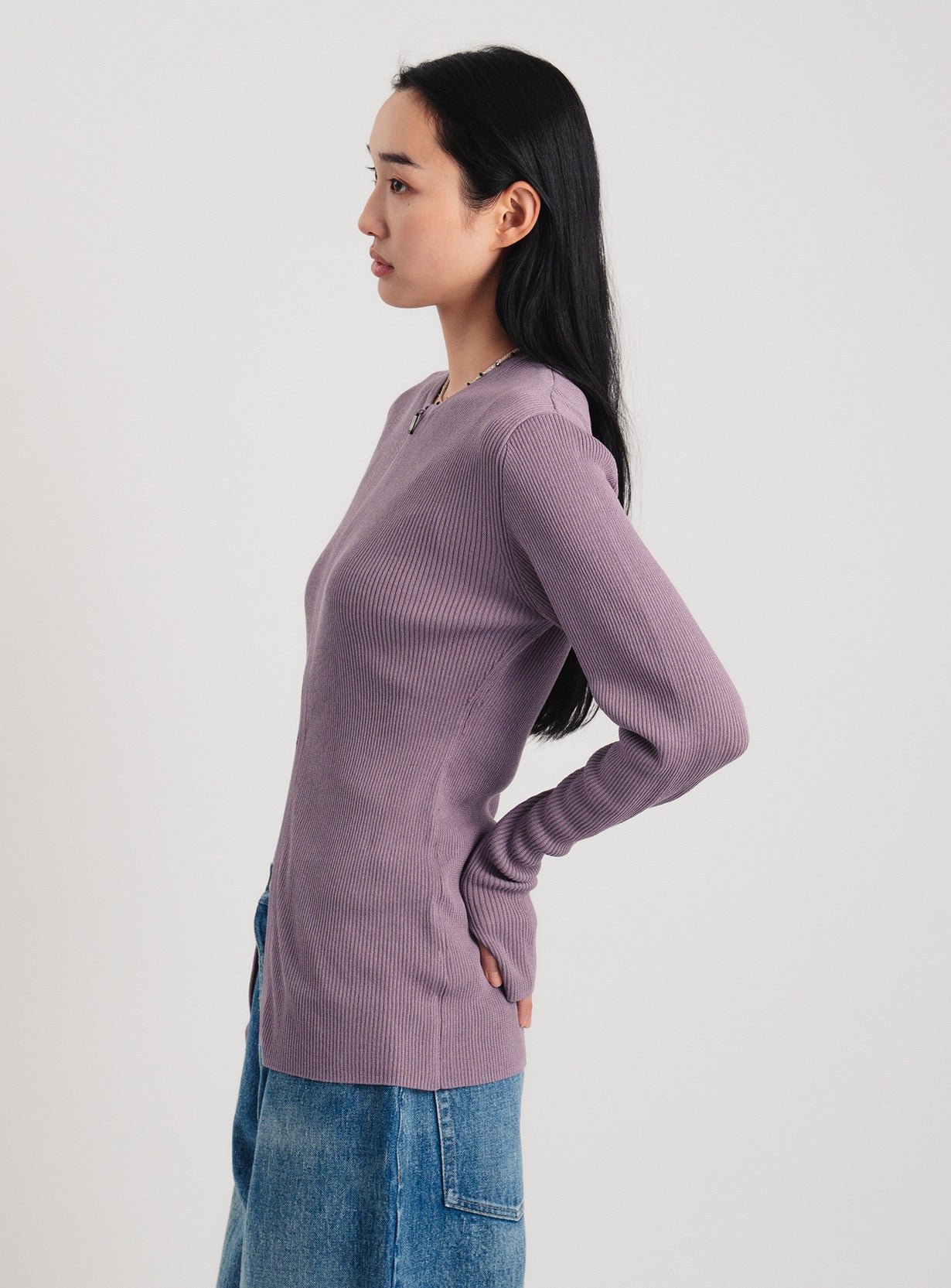 ジップアップリブニット