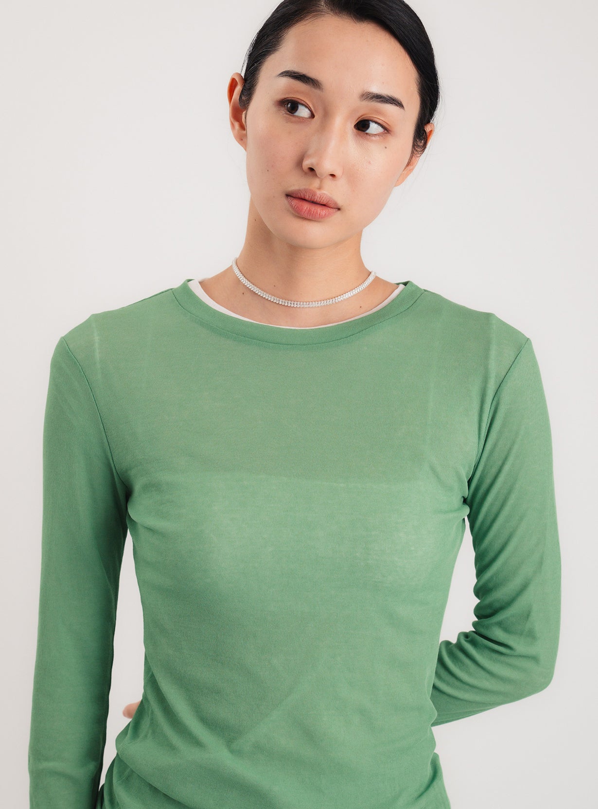 インナーカラーロンT