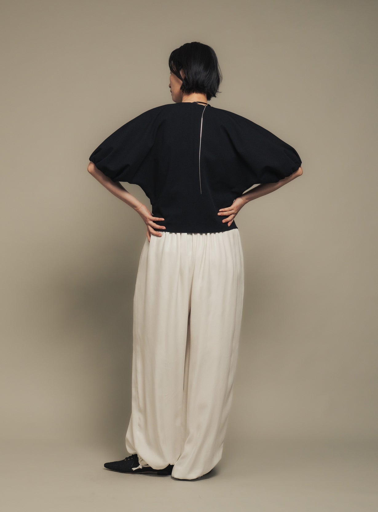 【予約商品】ハイストレッチパフィプルオーバー