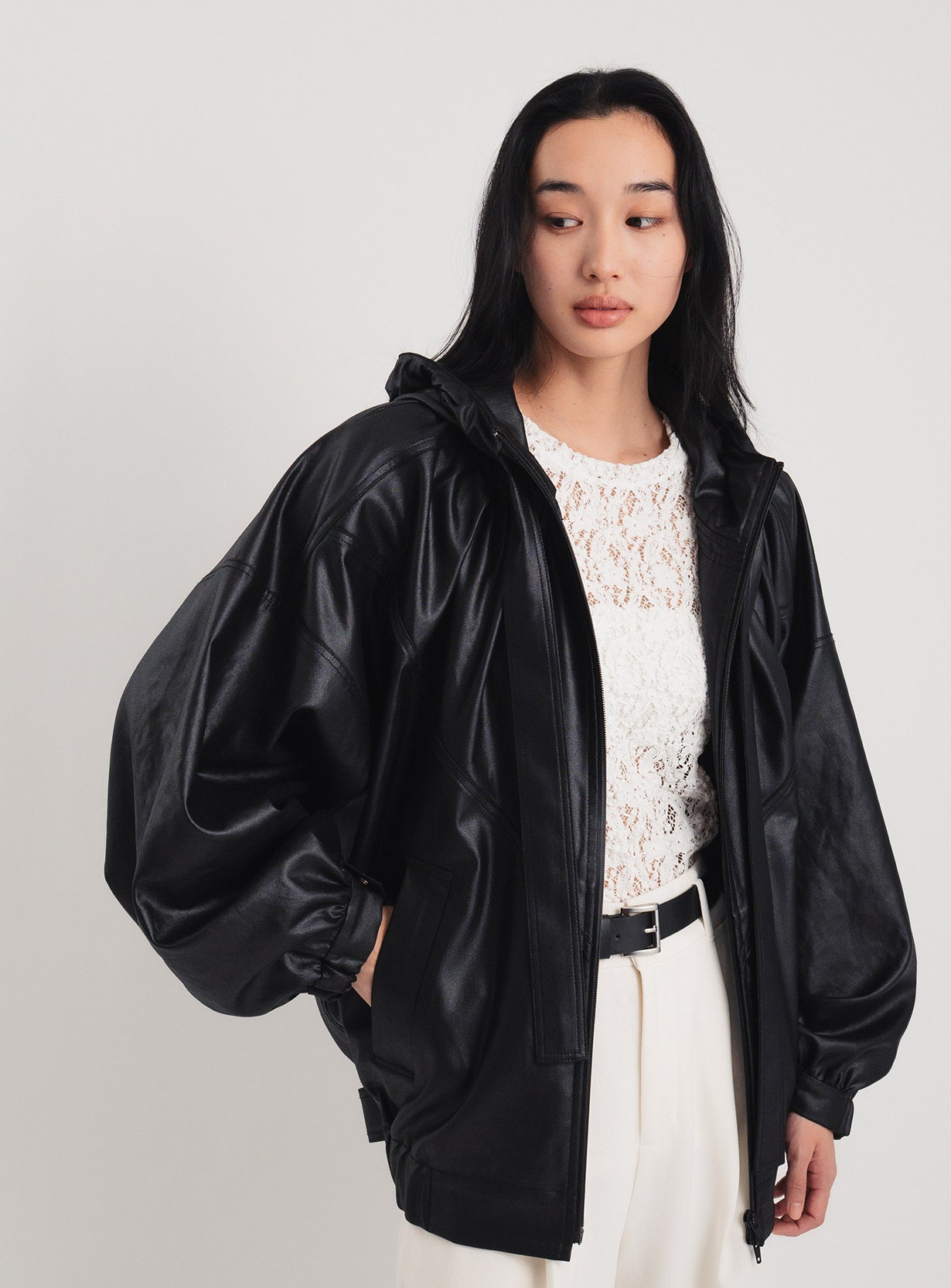 ｒボリュームギャザーフーディー