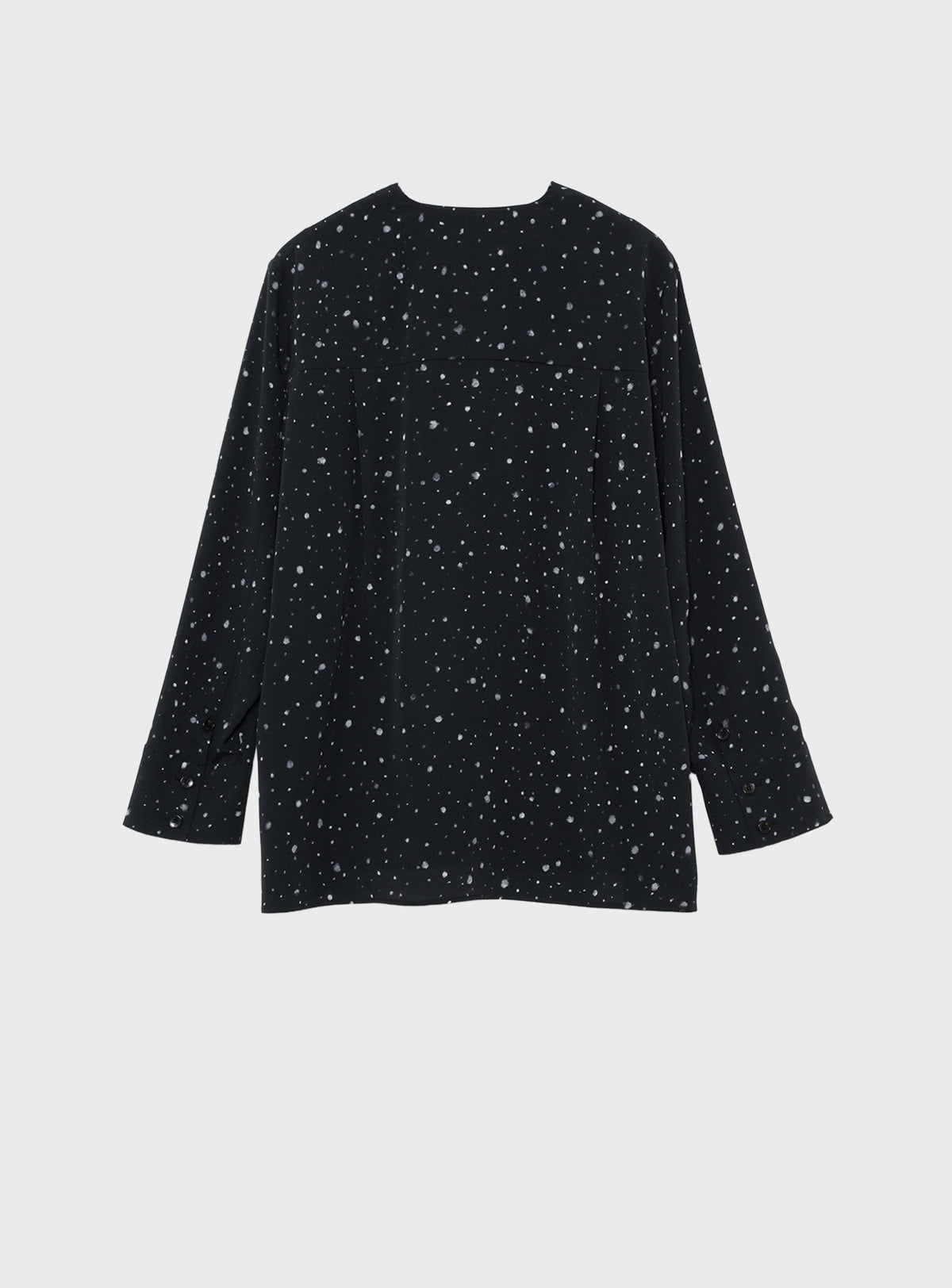 Yasetsu pullover