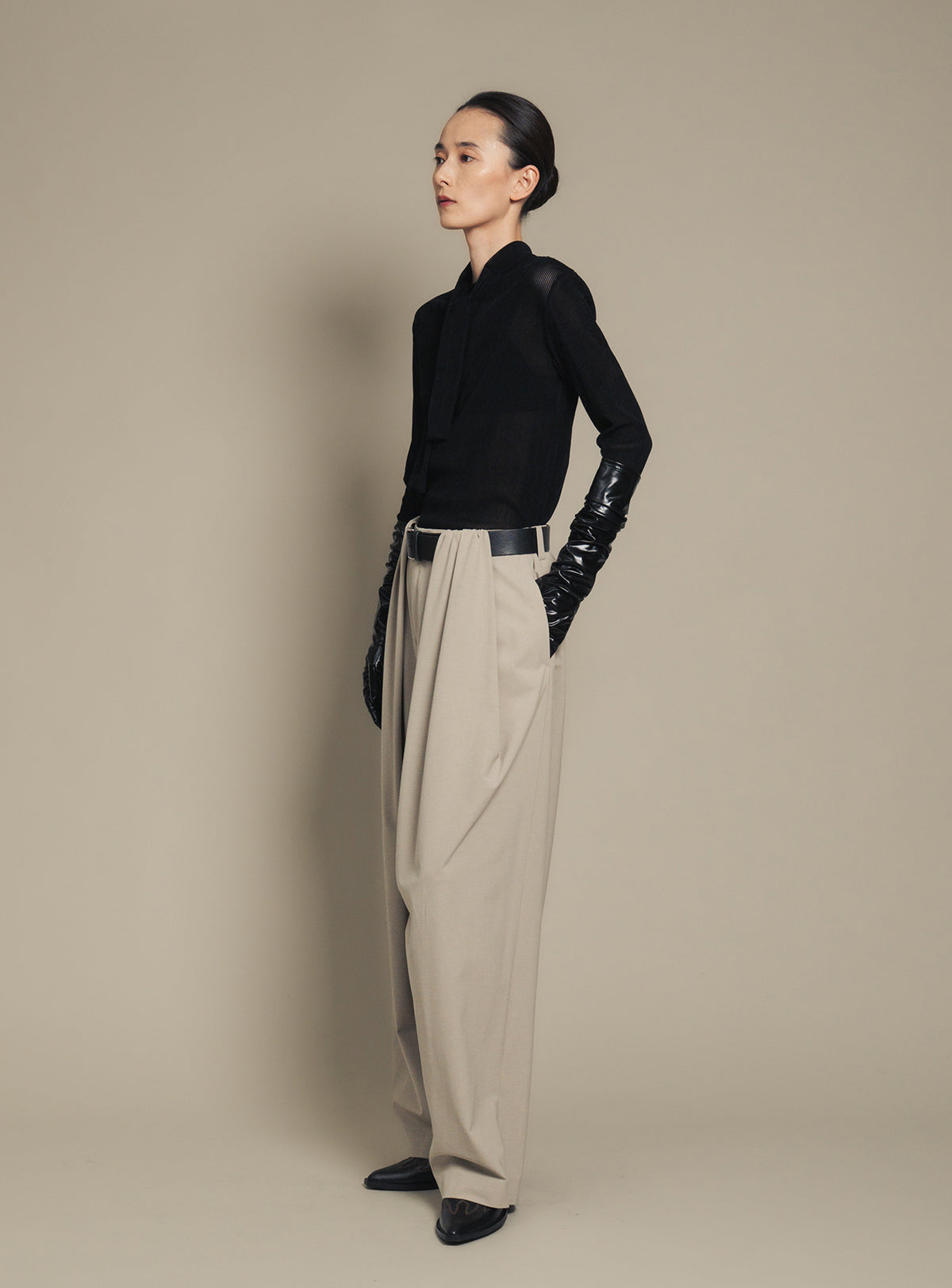 Claudia tie coller jersey pullover