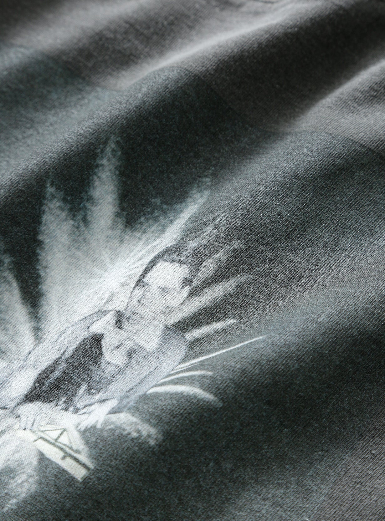 KUROiro TEE ROUND SHAPE S/S TEE with M!DOR! 2