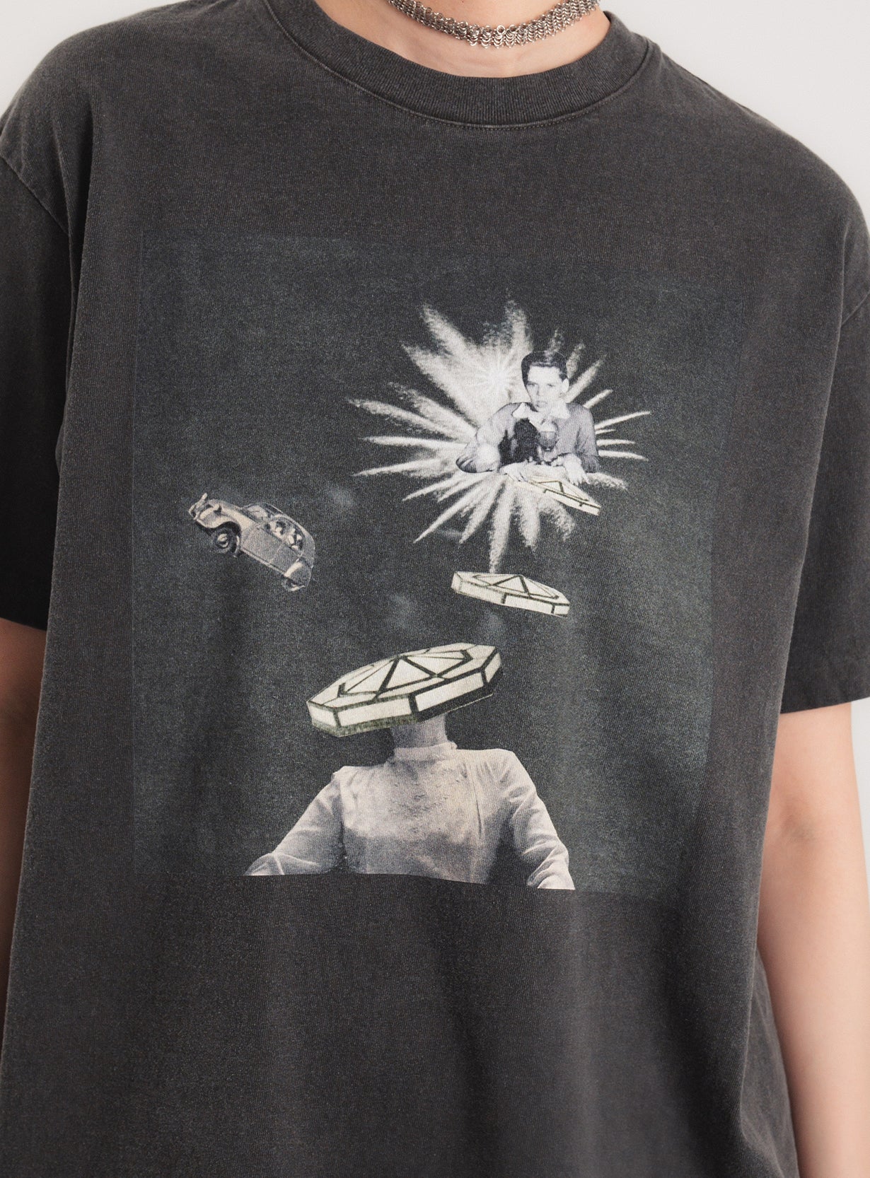 KUROiro TEE ROUND SHAPE S/S TEE with M!DOR! 2