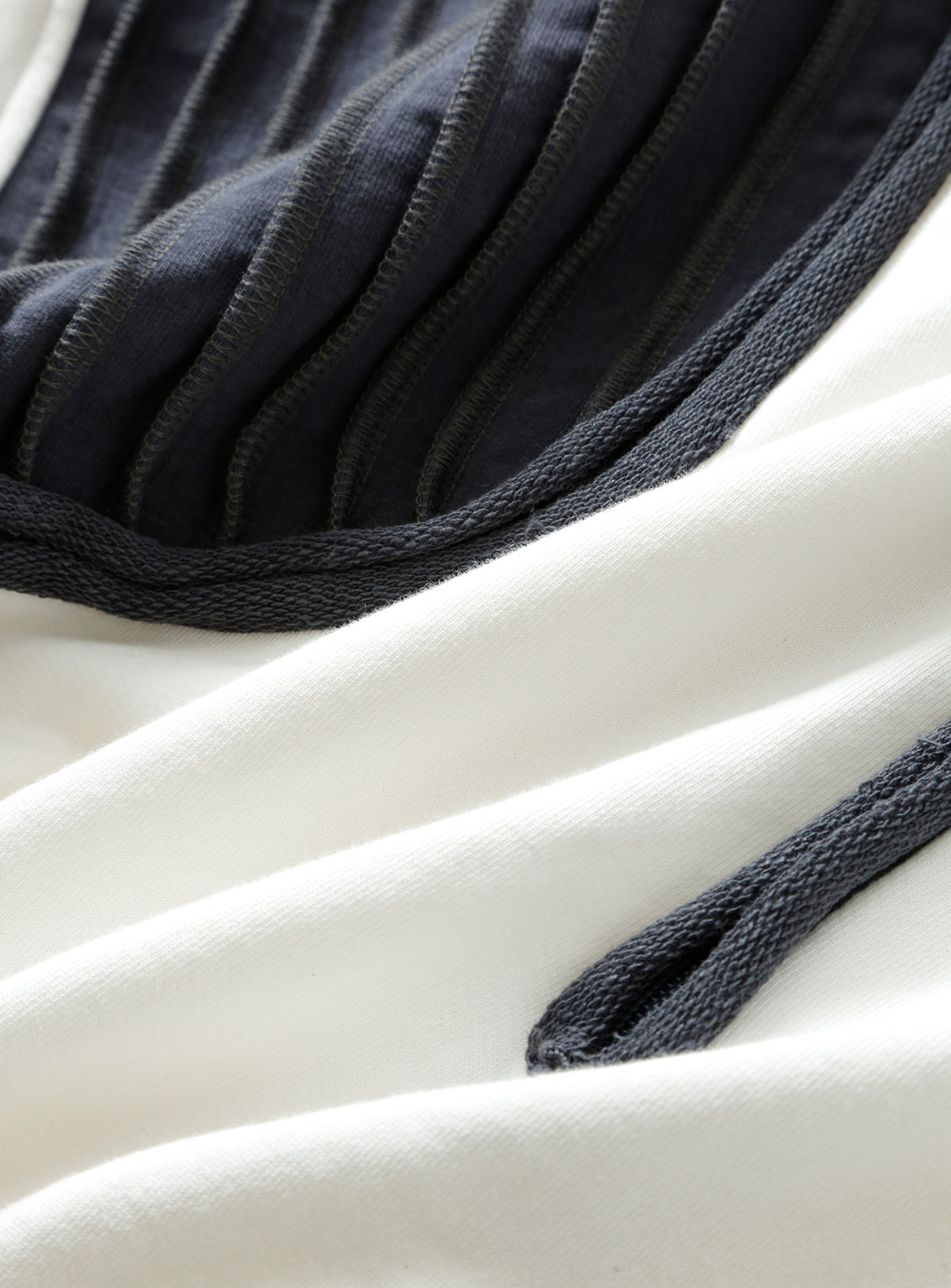 OVERSIZE LAYERED ZIP TOP