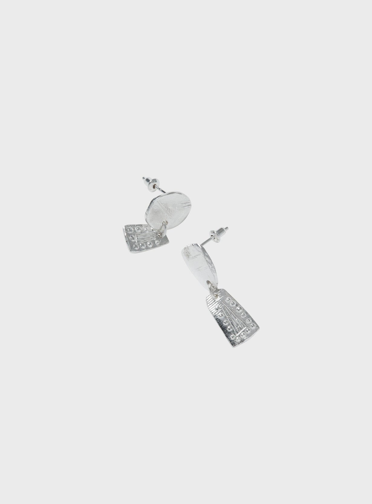 UNBALANCE PENDANTS EARRINGS