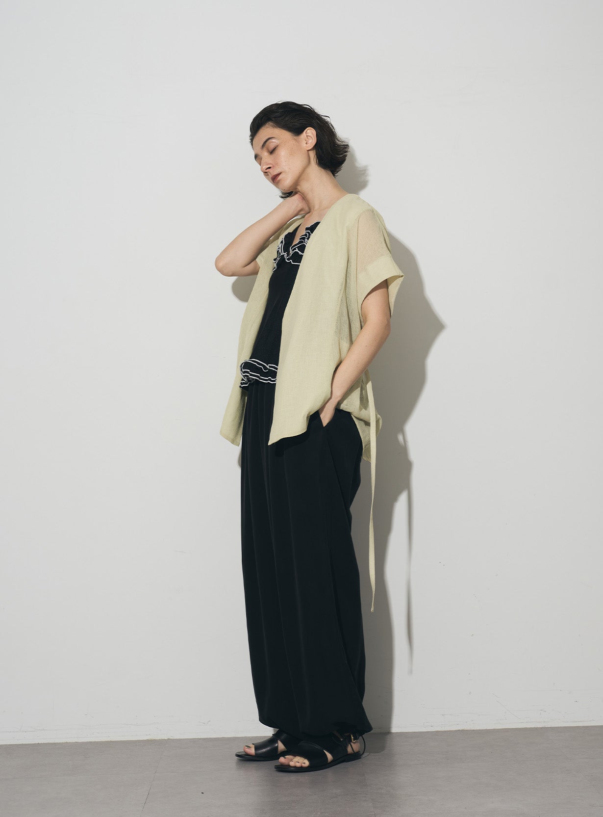 【予約商品】フィブリルルーズパンツ