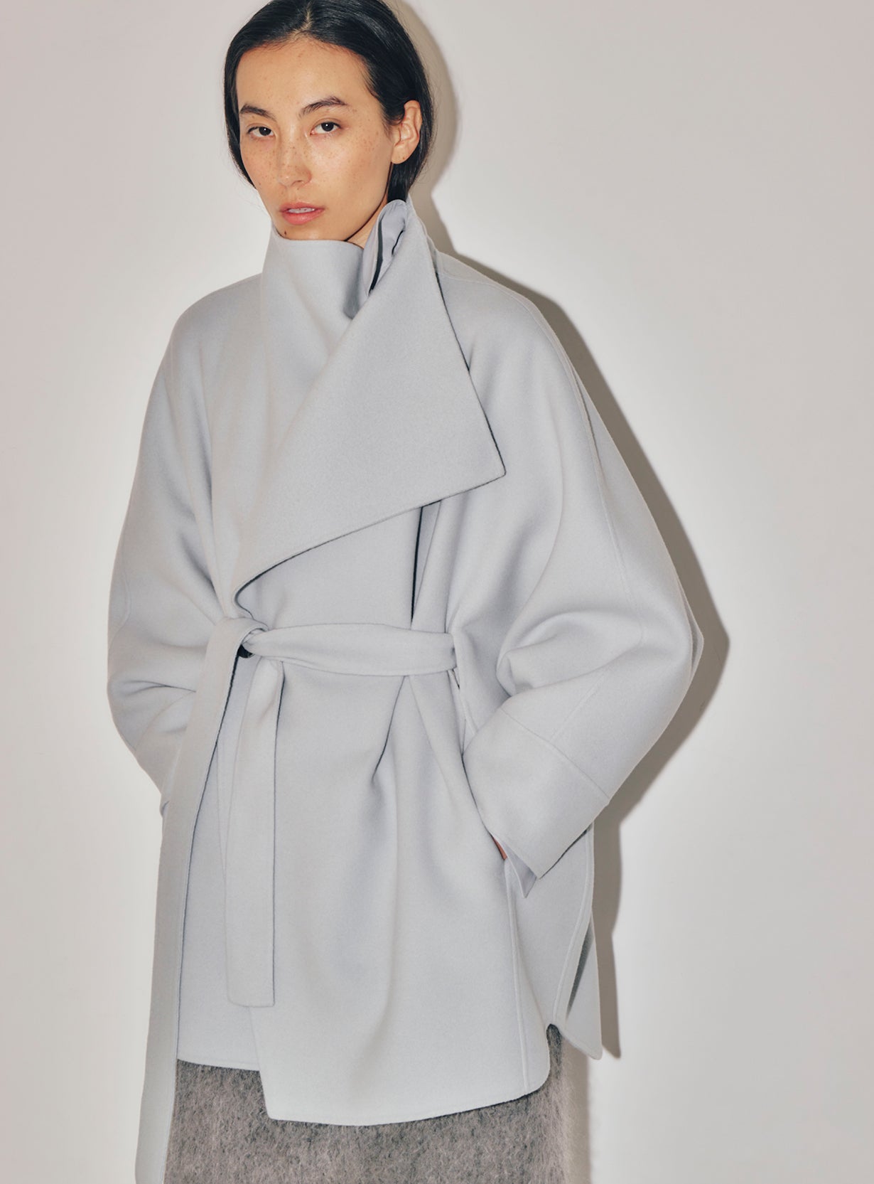 【予約商品】ファネルネックミドルコート