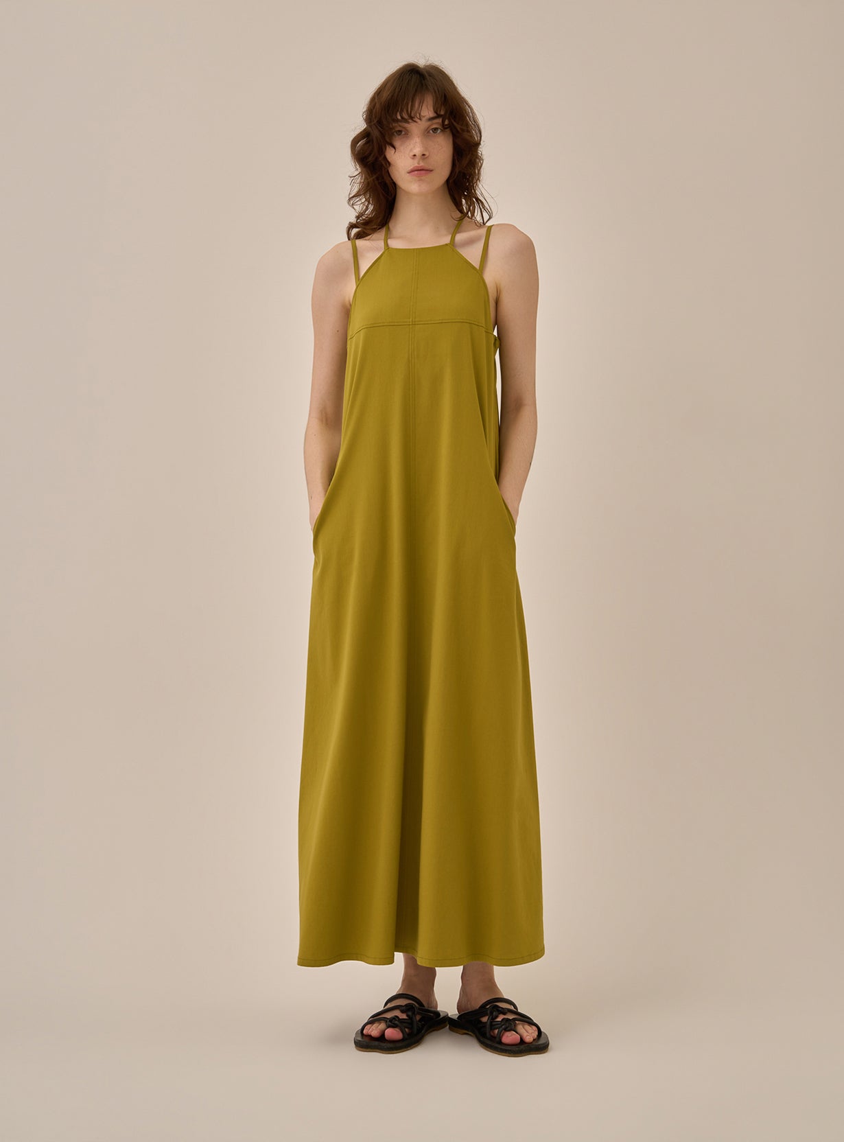 【極美品】AKIRANAKA✖️STUNNINGLUREノーカラージャケット シワになりにくい》サマ美え リラックスノーカラージャケット CROSS