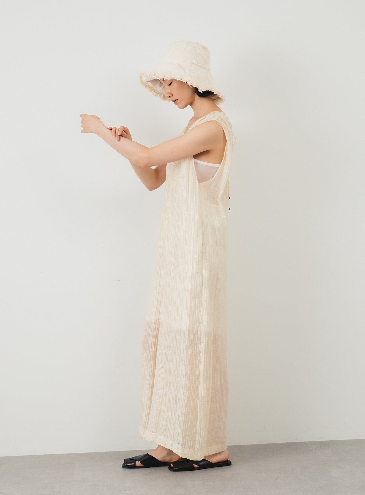 ｒランダムプリーツオールインワン