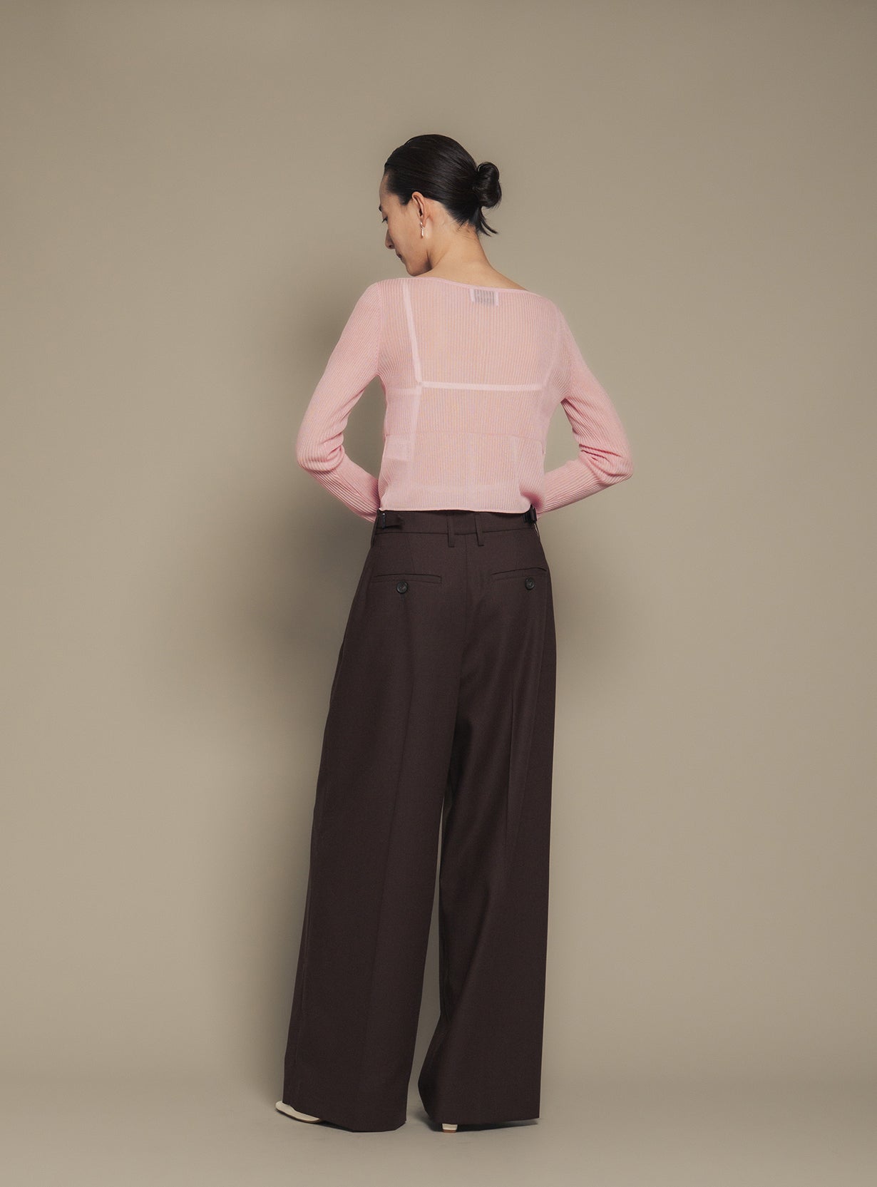【予約商品】ストレートパンツ