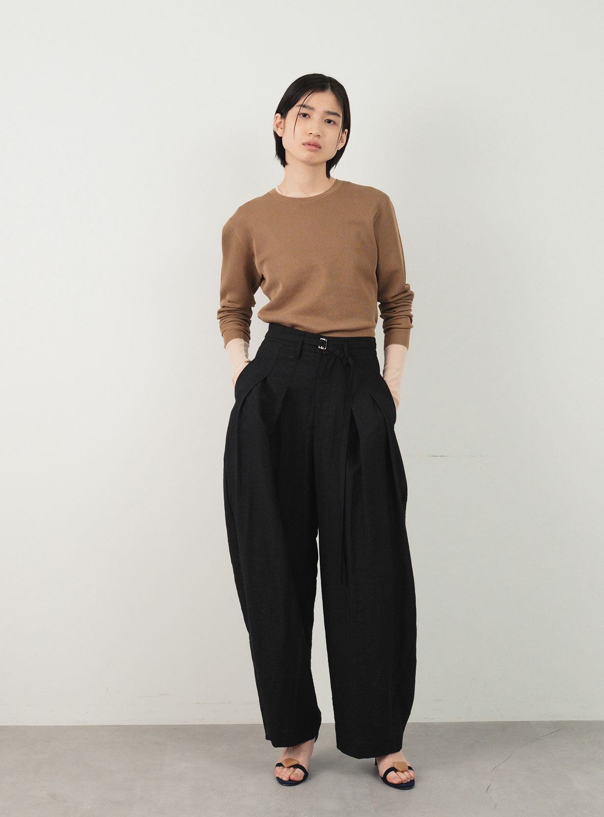 ハンドメイド　バレルパンツ　ウールリネン　杢ブラウン リネンレーヨンバレルパンツ