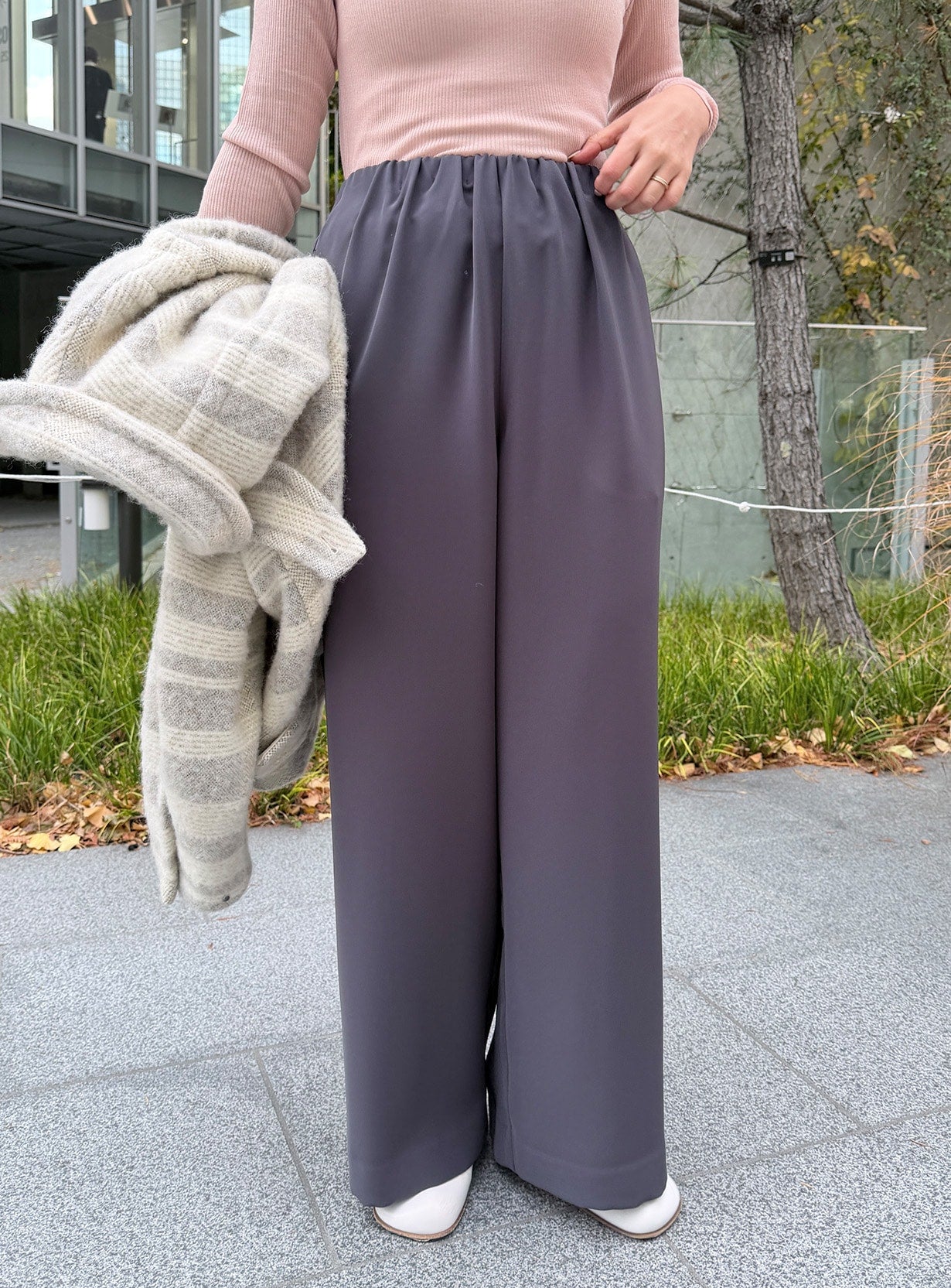 ソリッドギャザーパンツ