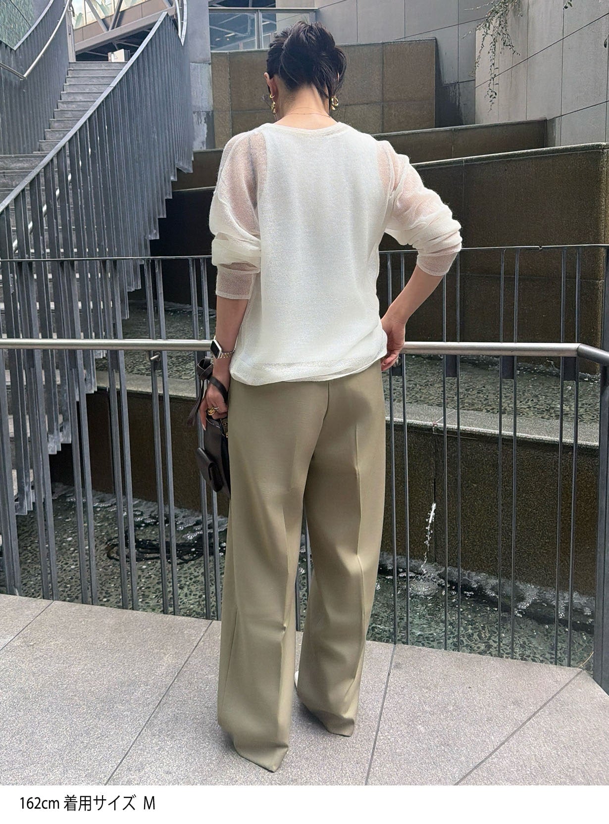 モヘアルーズプルオーバー