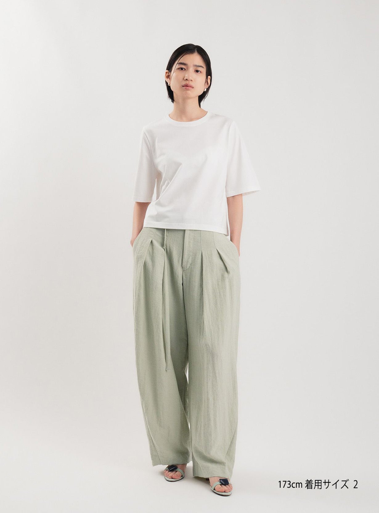 リネンレーヨンバレルパンツ