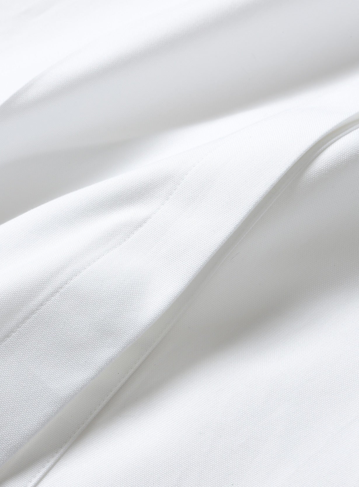 ハイネックシャツ