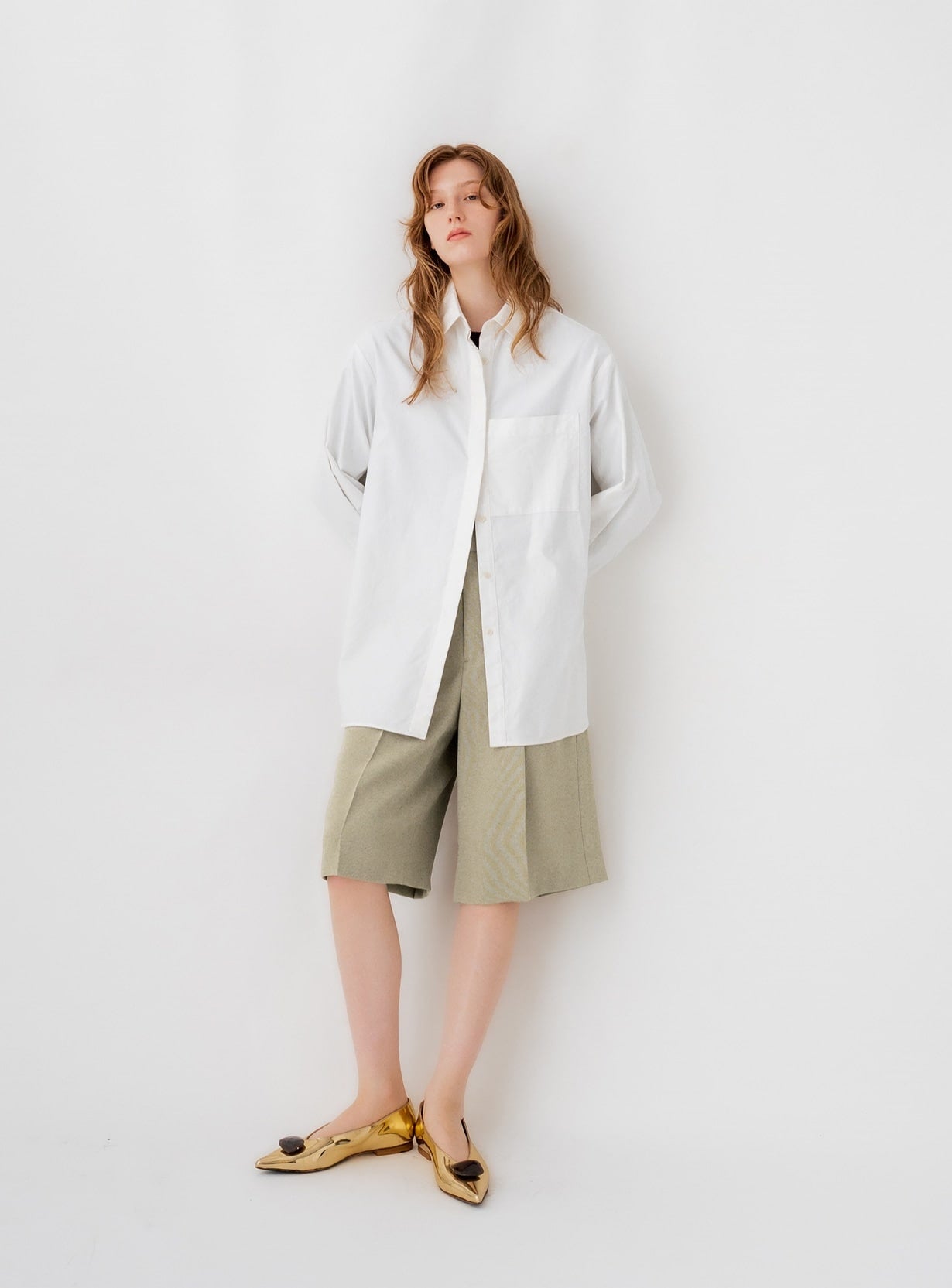 ハイネックシャツ