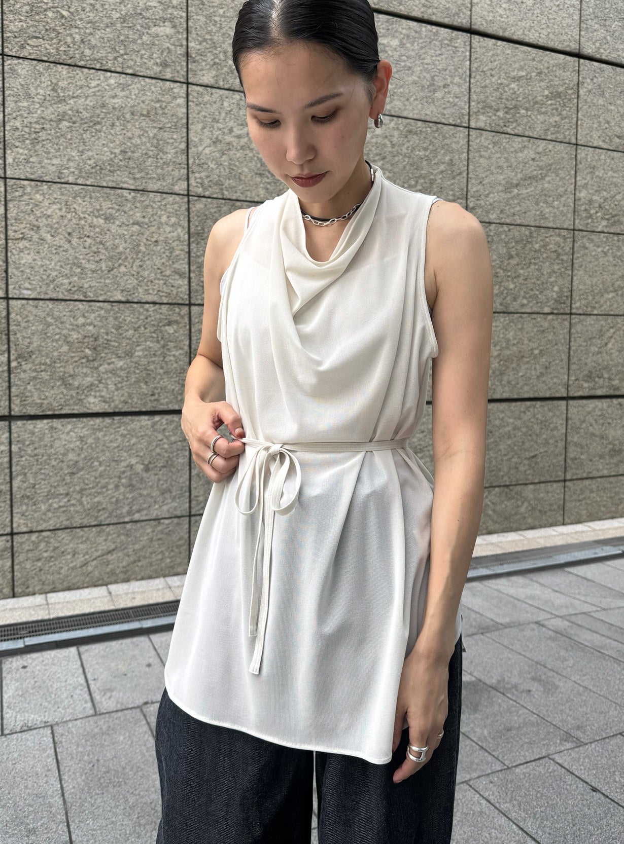 チュールトップス