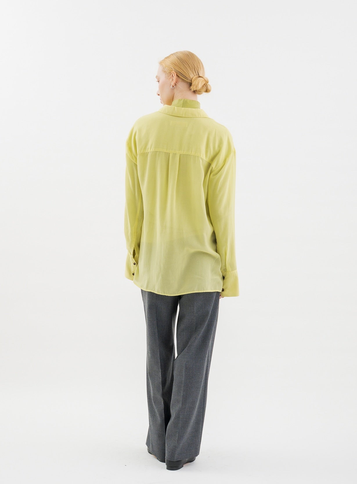 ｒセンターラインストレートパンツ