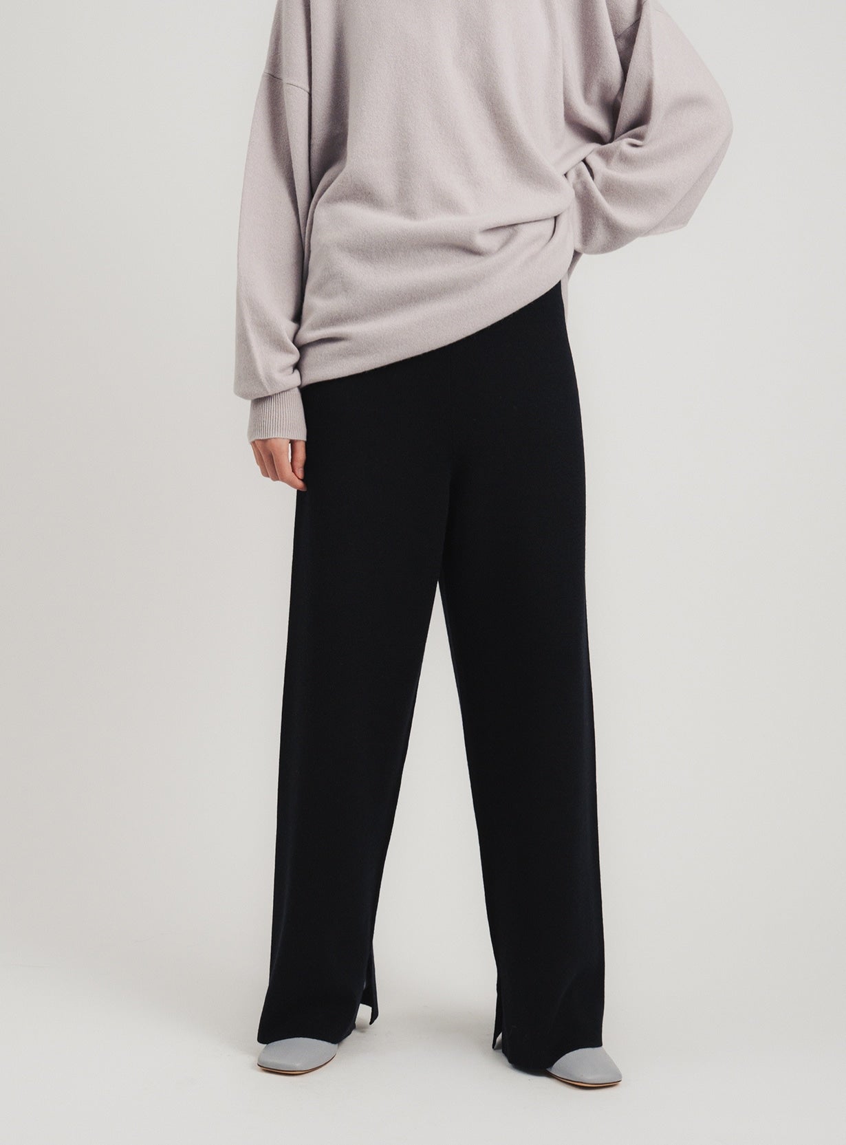 ストレートニットパンツ