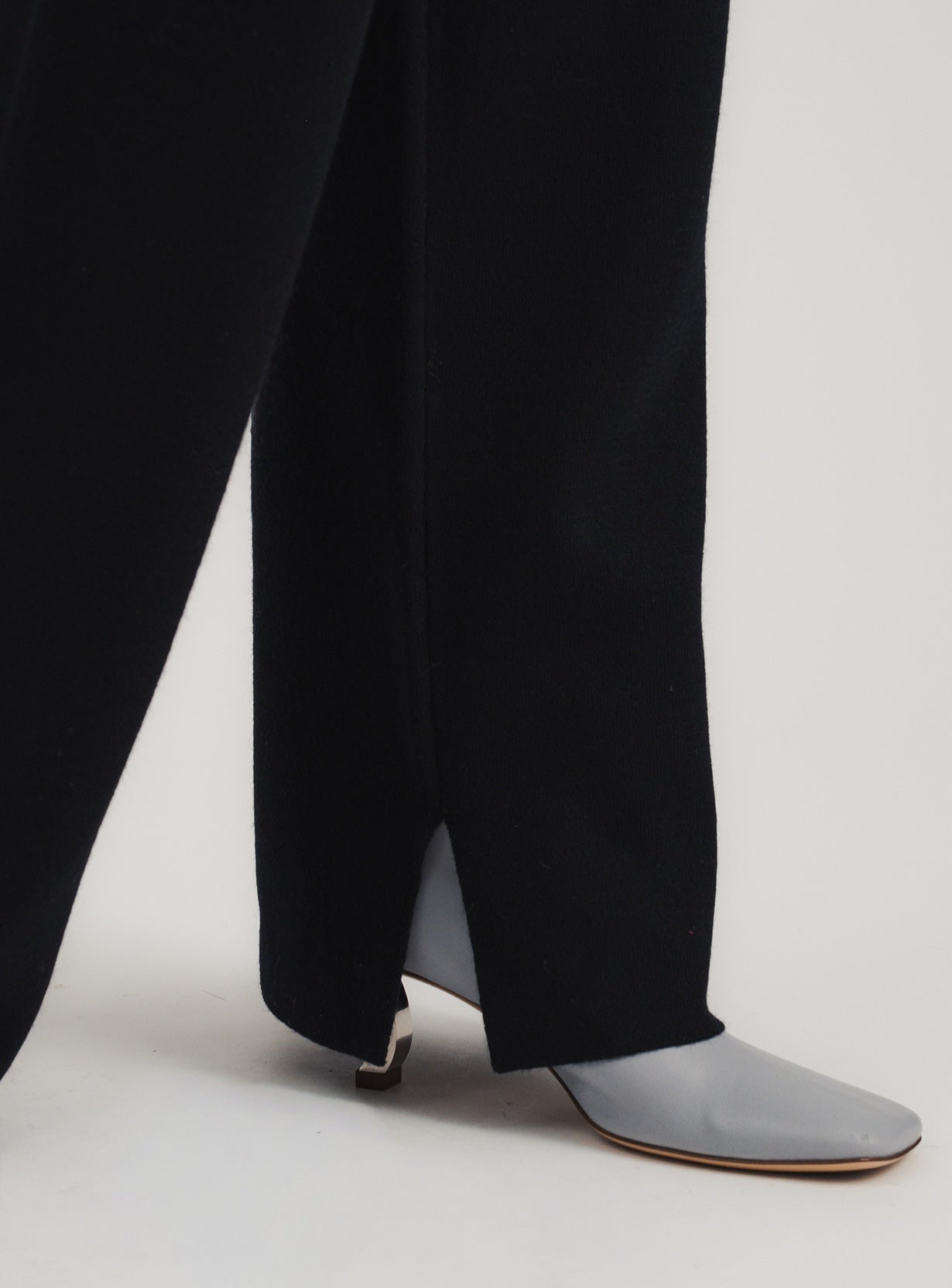 ストレートニットパンツ