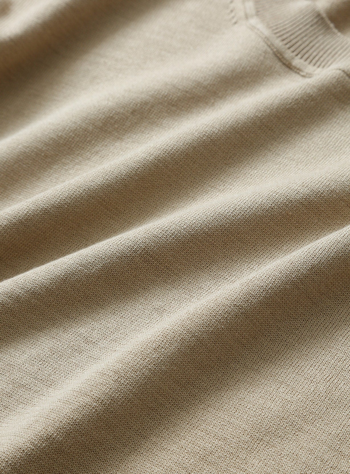 ｒコットンシルクスリットプルオーバー