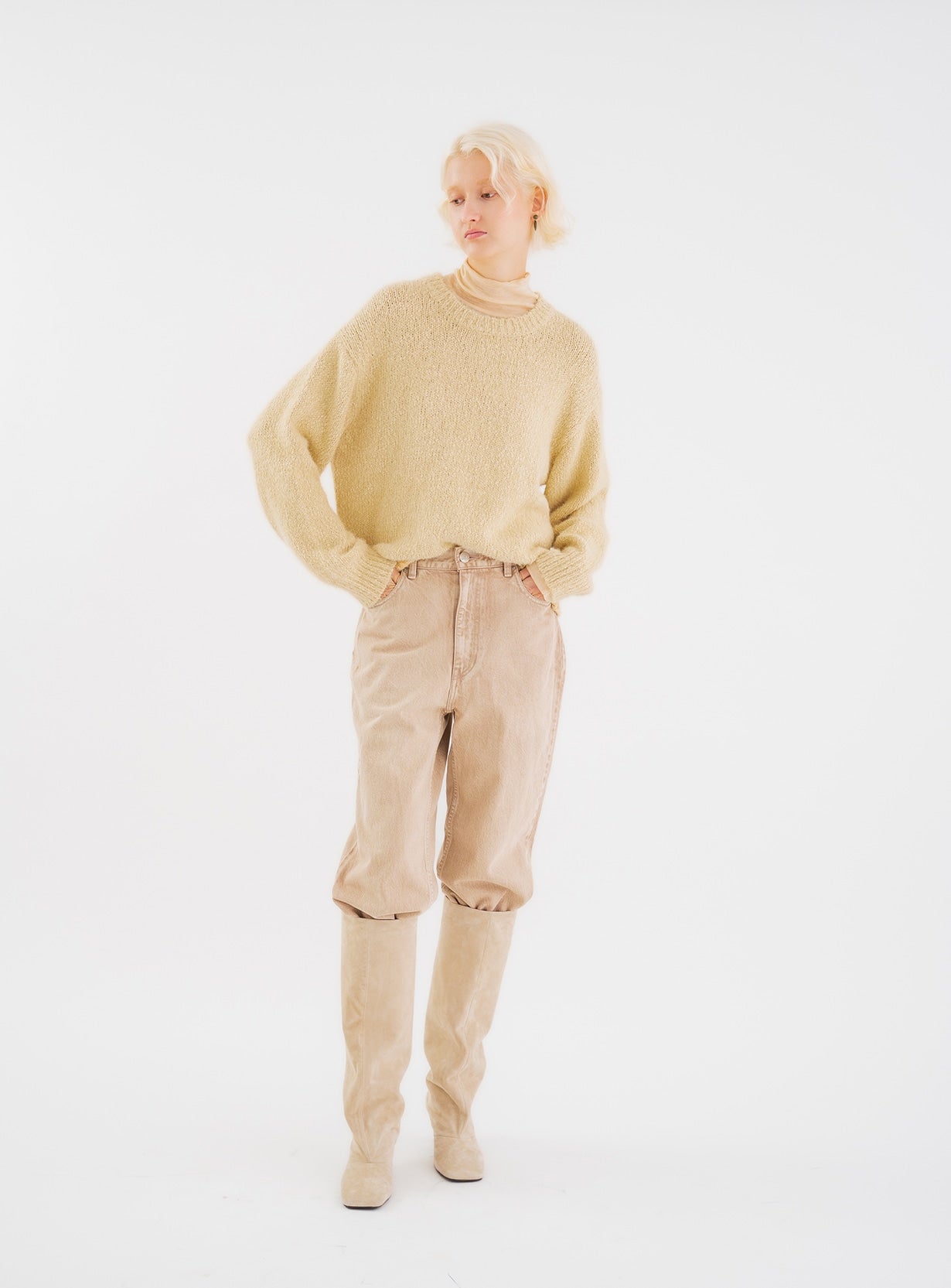 スラブリリーフェザープルオーバー