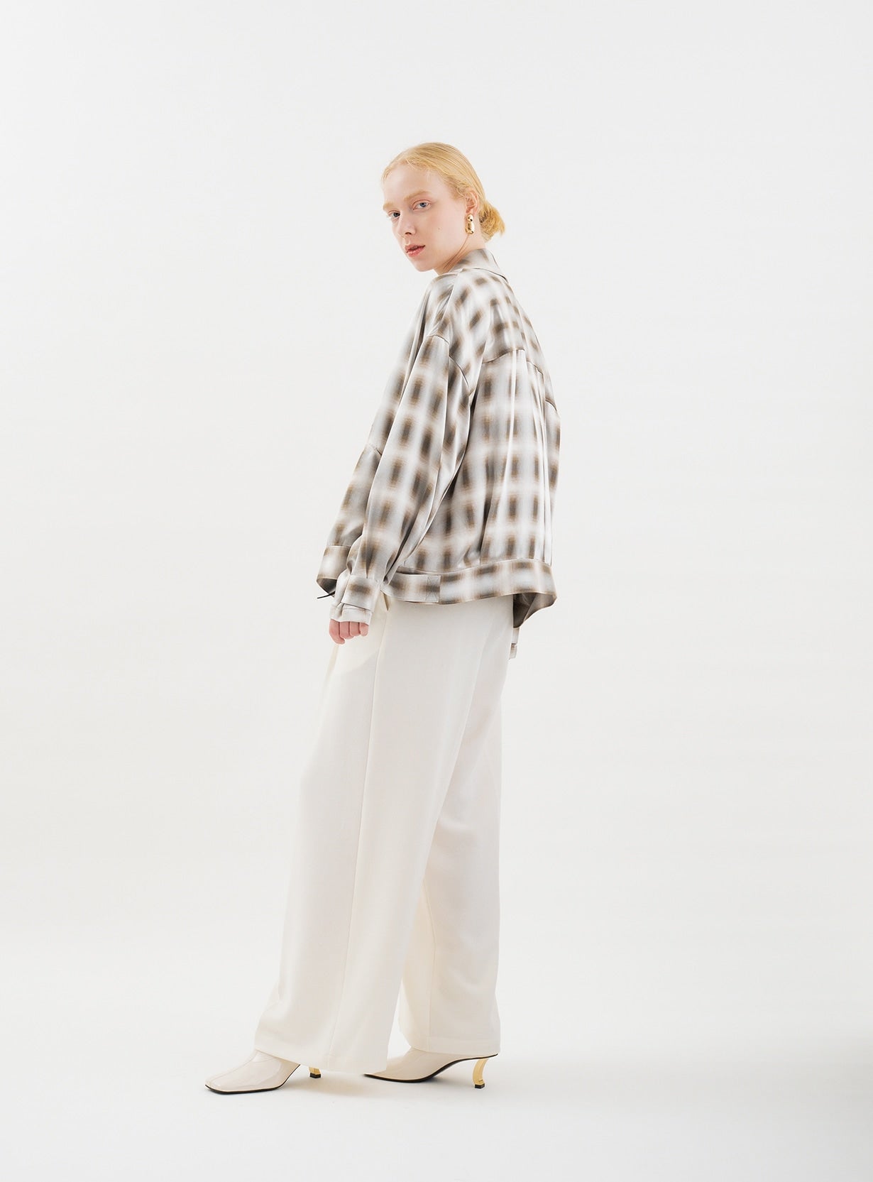 フレームワークチェックシャツ