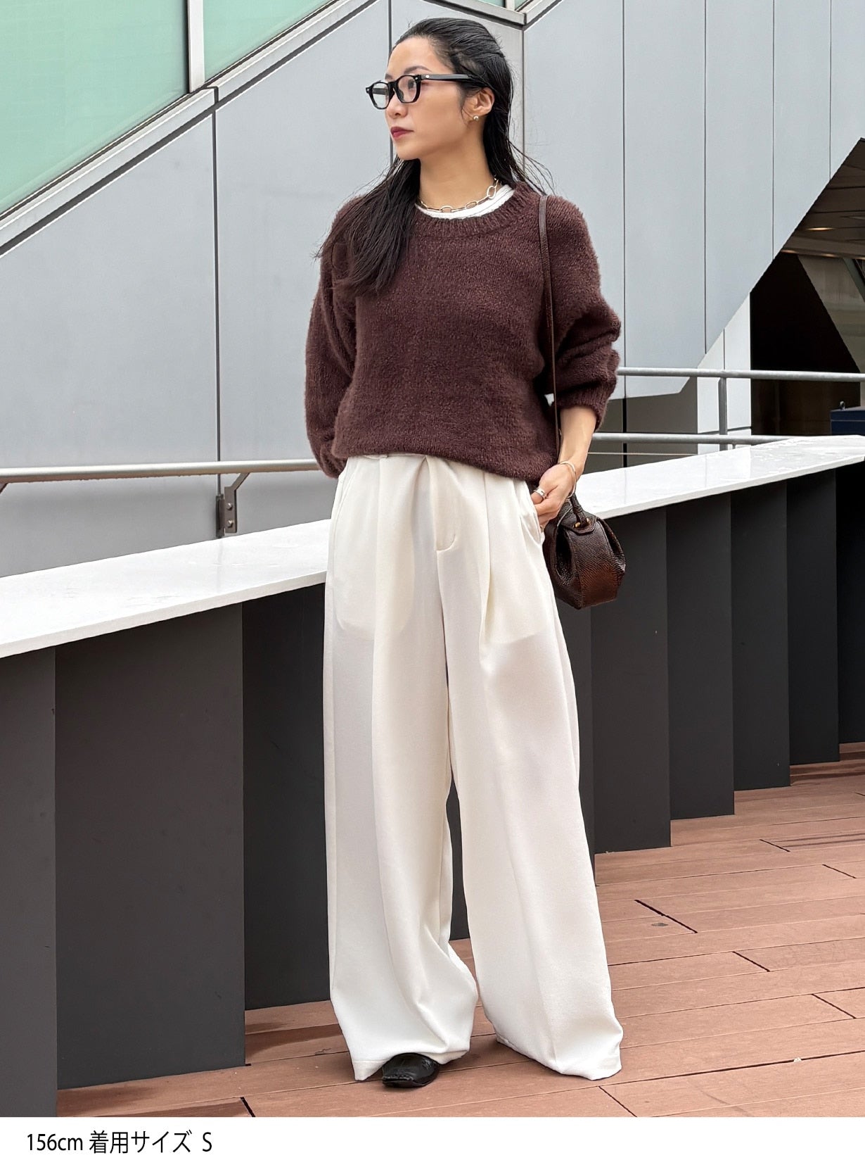 スラブリリーフェザープルオーバー