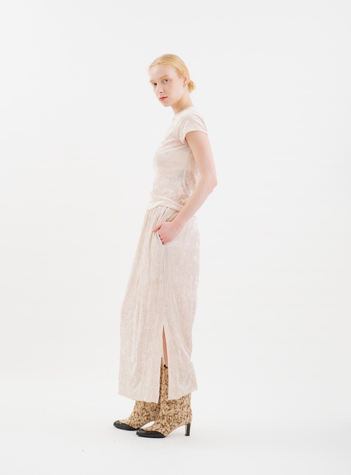 フロッキーベロアスカート