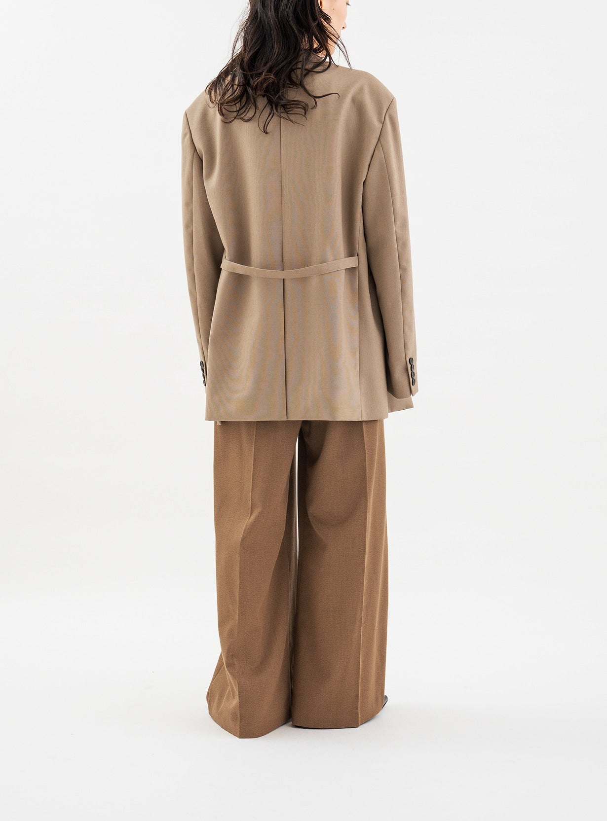 ｒベルテッドカラーレスジャケット