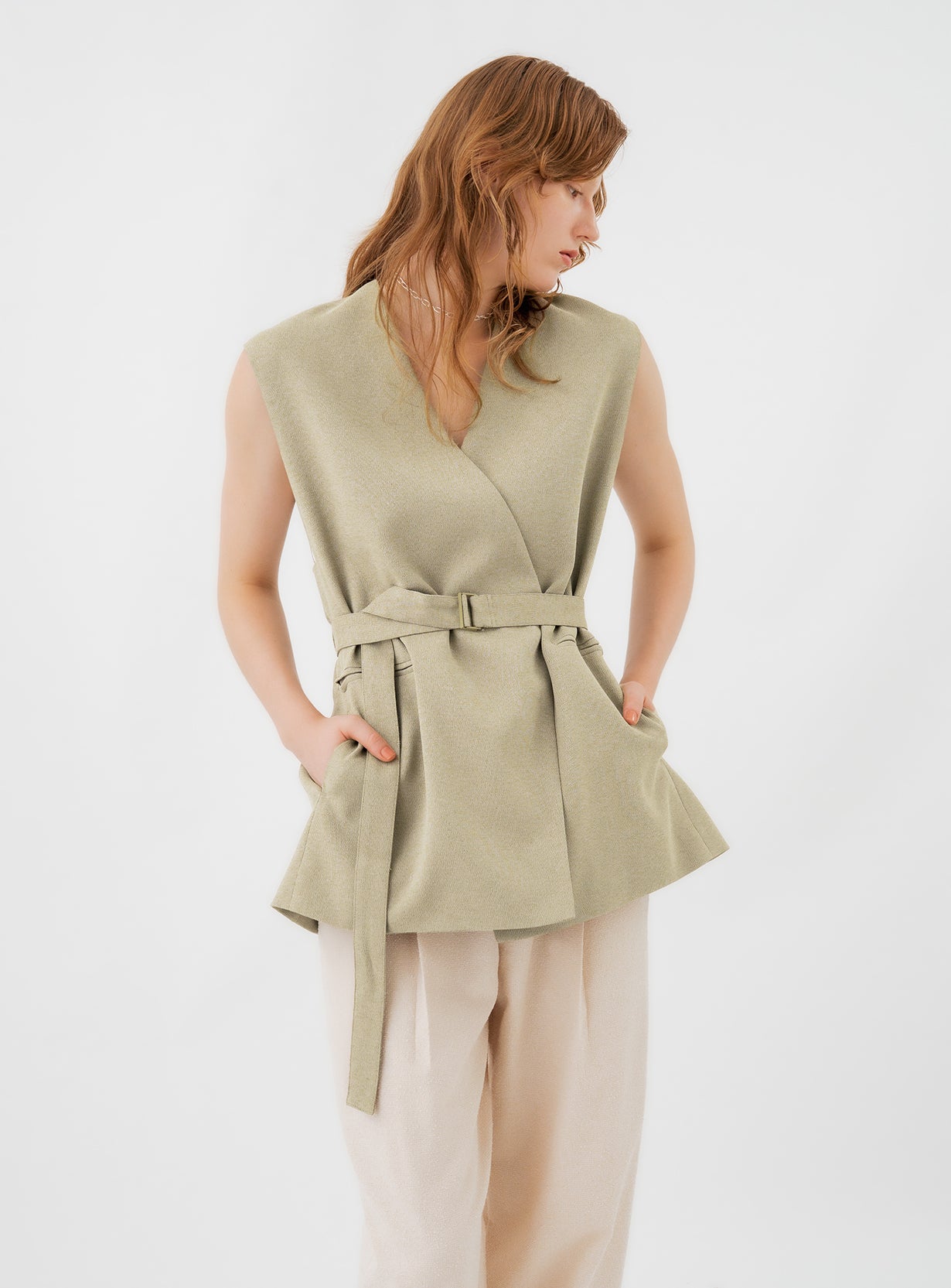 ｒカラーレスベスト